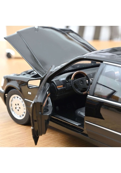 1:18 Ölçek 1997 Mercedes Benz S Class S600 W140 Diecast Metal Minyatür Model Araba 25cm