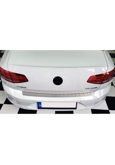 Volkswagen Passat B8 Arka Tampon Eşiği Krom Nikelajı 2015 Sonrası