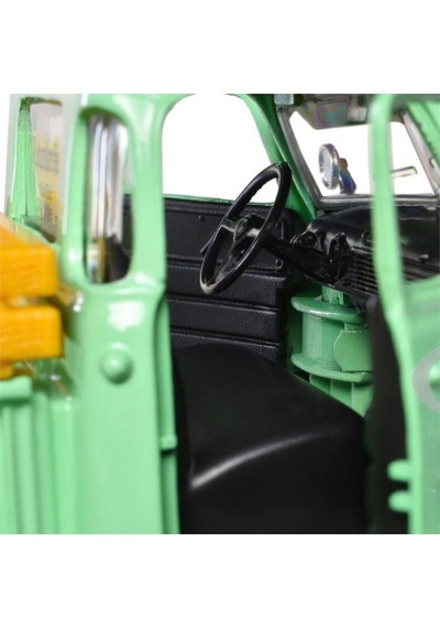 Mey İthalat 1950 Chevrolet 3100 Pickup 1/25 32545