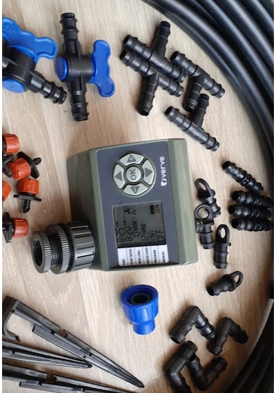 Verve Elektronik Bahçe Sulama Sistemi Ful Set 20 Metre Hortum Verve Elektronik Bahçe Sulama Sistemi Ful Set 20 Metre Hortum