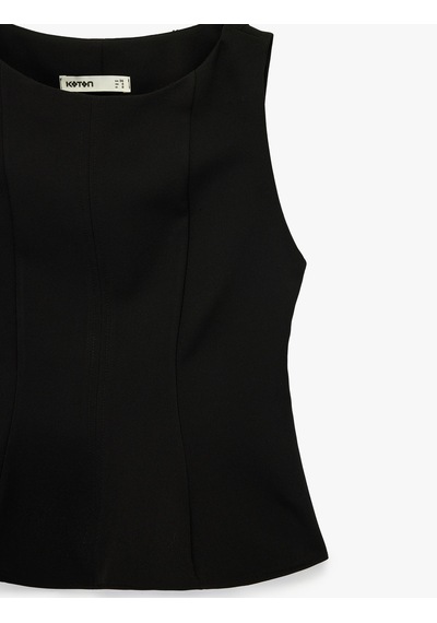 Koton Slim Fit Bisiklet Yaka Peplum Kesim Kolsuz Bluz Siyah 6sak60238pw
