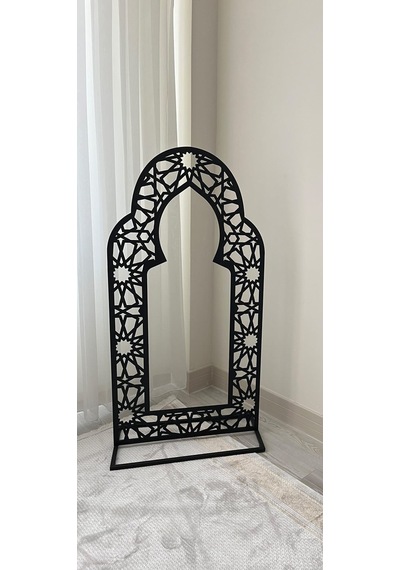 Ayaklı Metal Mihrab İslami Motifli Namaz Köşesi Mescit Dekorasyon