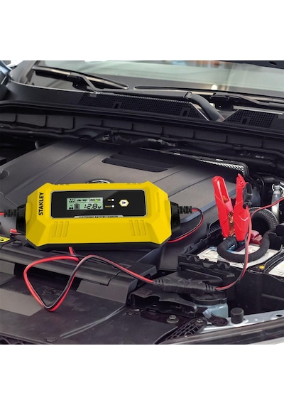 3Çınar Stanley Sxa26 12V 250A Dijital Akü Şarj ve Akü Bakım Cihazı