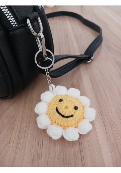 Örgü Amigurumi Papatya Anahtarlık