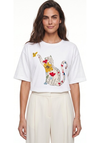 Onloox Kadın Beyaz Beyaz Pamuklu Bisiklet Yaka Oversize Kısa Kollu Kedi Baskılı Yumuşak Dokulu T-shirt