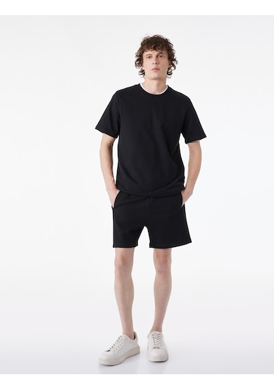 Koton Regular Fit Kısa Kollu Bisiklet Yaka Pamuklu Basic Tişört Siyah 6sam10287mk