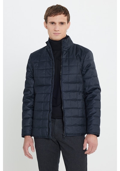 Ac&Co / Altınyıldız Classics Erkek Lacı Standart Fit Normal Kesim Dik Yaka Kapitone Desenli Yan Cepli Şişme Mont Lacı Lacivert Ac&Co / Altınyıldız Classics Erkek Lacı Standart Fit Normal Kesim Dik Yaka Kapitone Desenli Yan Cepli Şişme Mont Lacı Lacivert