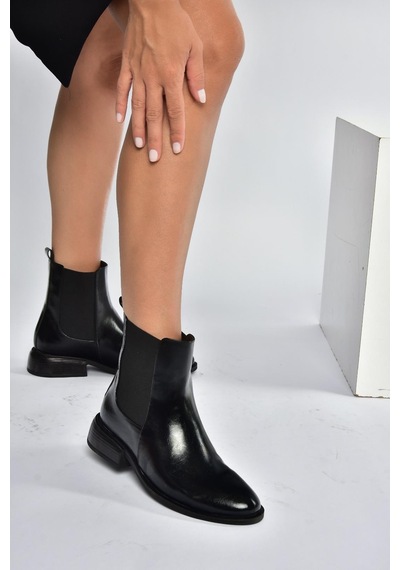 Fox Shoes V312367309 Siyah Alçak Topuklu Kadın Bot Siyah-Suni Deri