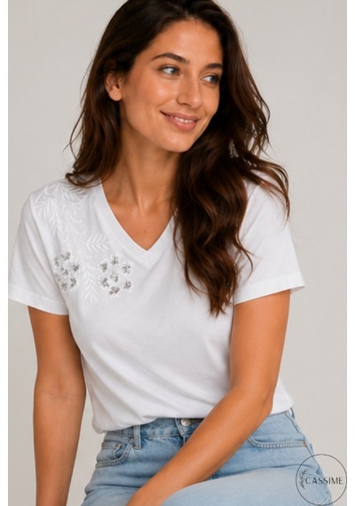 Cassime Kadın Beyaz %100 Pamuk Regular/normal Kalıp Omzu Çiçek Nakışlı Örme T-shirt
