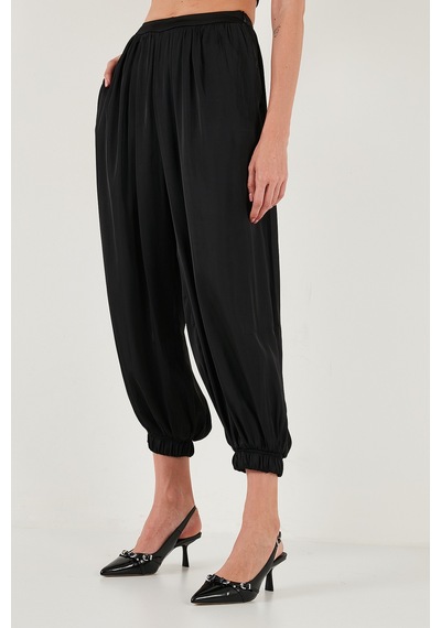Lela Comfort Fit Yüksek Bel Lastikli Paça Saten Bayan Pantolon 68351217 Siyah