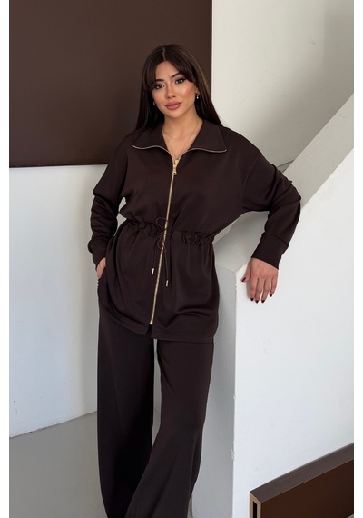 Balenbi Oversize Fermuarlı Beli Bağcıklı Polo Yaka Modal Kadın Takım 1196 - Form Serisi Kahverengi Balenbi Oversize Fermuarlı Beli Bağcıklı Polo Yaka Modal Kadın Takım 1196 - Form Serisi Kahverengi