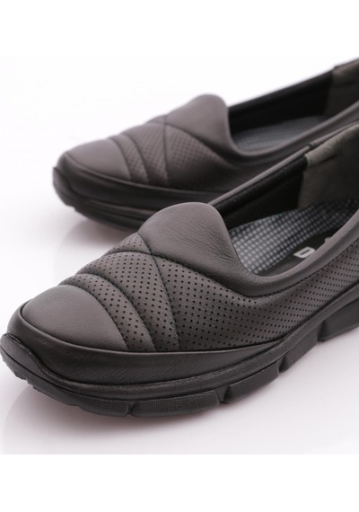 Dgn 650 Kadin Comfort Ayakkabi Siyah