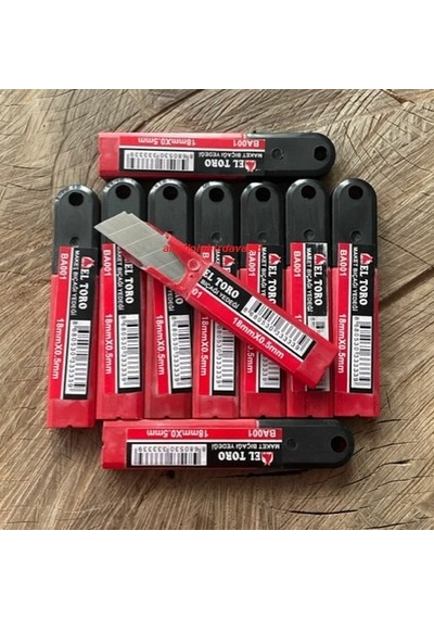 Eltoro Maket Bıçağı Yedeği 0,5mm Falçata Yedeği 18mm 10pk Karbon Çelik