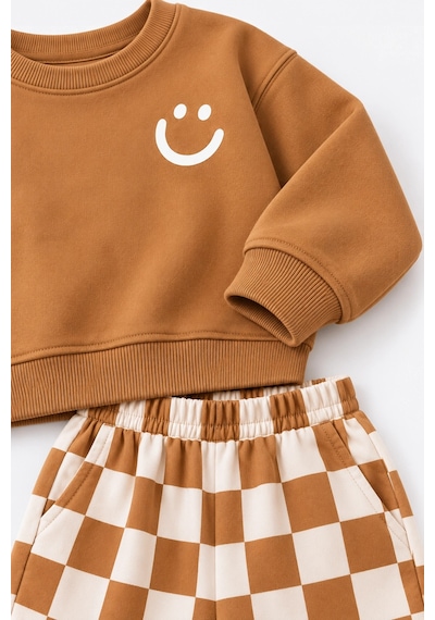 Rony Pony Kids Erkek Çocuk 3 İplik Gülen Yüz Baskılı Sweatshirt Ve Dama Desenli Bol Paça Eşofman Takımı Kahverengi Krem Rony Pony Kids Erkek Çocuk 3 İplik Gülen Yüz Baskılı Sweatshirt Ve Dama Desenli Bol Paça Eşofman Takımı Kahverengi Krem