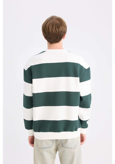 DeFacto Boxy Fit Bisiklet Yaka Çizgili Sweatshirt A9066AX24AUGN536 Yeşil DeFacto Boxy Fit Bisiklet Yaka Çizgili Sweatshirt A9066AX24AUGN536 Yeşil