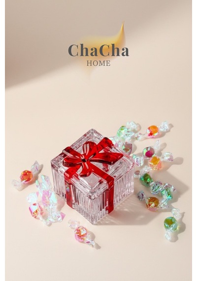 Chacha Home Dora Kırmızı Fiyonk Kapaklı Kristal Dekoratif Cam Şekerlik - Saklama Kutusu - Sunumluk 1 Adet Kare