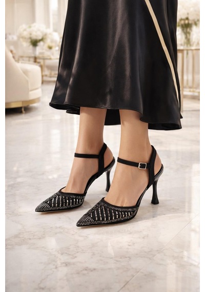 Modaonn Kadın Taş İşlemeli Slingback İnce Topuk Ayakkabı Siyah