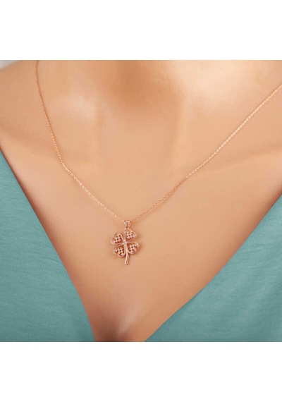 925 Ayar Gümüş Rose Kalpli Dört Yapraklı Yonca Kadın Kolye Rose Gold
