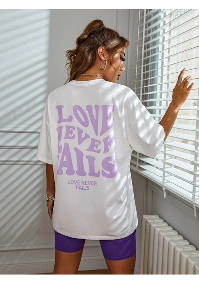 Startmore Kadın Beyaz Love Never Fails Baskılı Oversize Tişört Beyaz