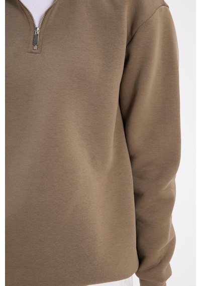 Tudors Kadın Relax Fit Rahat Kesim Pamuklu İçi Polarlı Yarım Fermuarlı Haki Dik Yaka Sweatshirt-42073 Haki