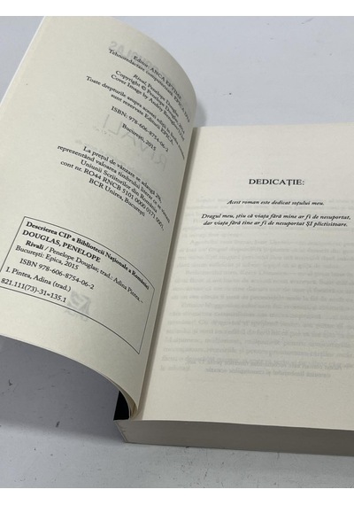 Rivali - Penelope Douglas Kitap Romence