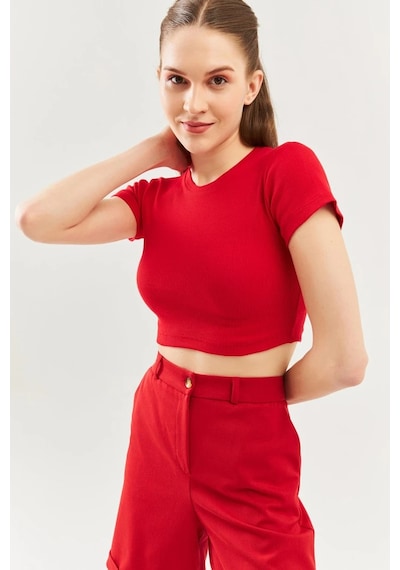 Butikgiz Kadın Kısa Kol Bisiklet Yaka Vücuda Oturan %100 Pamuklu Kaşkorse Esnek Crop Bluz Kırmızı