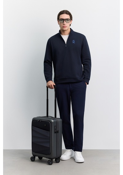 Avva Erkek Lacivert Dik Yaka Fermuarlı Baskılı Kolay Ütülenen Pamuklu Regular Fit Sweatshirt A62y1310