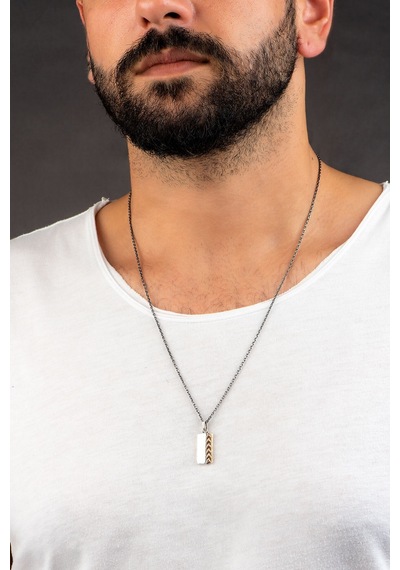 So Chic Geometrik Desenli Gümüş Erkek Kolye