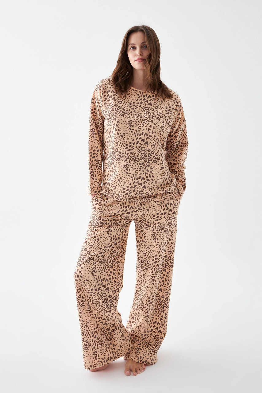 Akbeniz Kadın Oversize Bej Leopar Desenli Pamuklu Kalın Pijama Takımı Bej