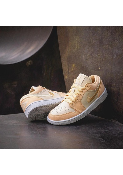 Nike Air Jordan 1 Low Dv0426-200 Kadın Sneaker 001