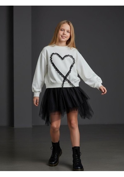 Kız Çocuk Oversize Kalp İşlemeli Tasarım Sweatshirt-16469 Ekru