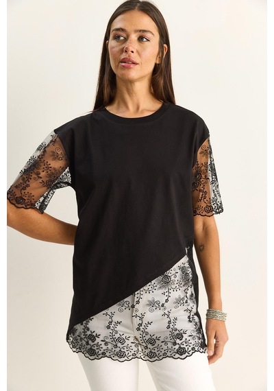 Shade Kadın Bisiklet Yaka Dantel Garnili Asimetrik Kesim Relaxed Fit T-shirt 2225 60286125 - Siyah Shade Kadın Bisiklet Yaka Dantel Garnili Asimetrik Kesim Relaxed Fit T-shirt 2225 60286125 - Siyah