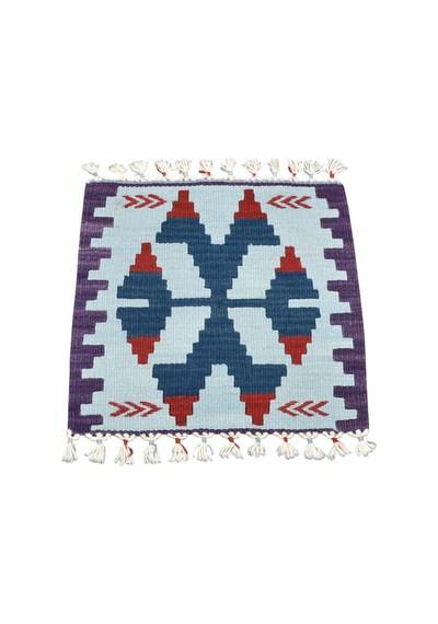 Zehra Abla Halı Yeni El Dokuma Kare Köşe Sandalye Minderi Pınarbaşı Kayseri Yün Kilim 7108 Çok Renkli Zehra Abla Halı Yeni El Dokuma Kare Köşe Sandalye Minderi Pınarbaşı Kayseri Yün Kilim 7108 Çok Renkli