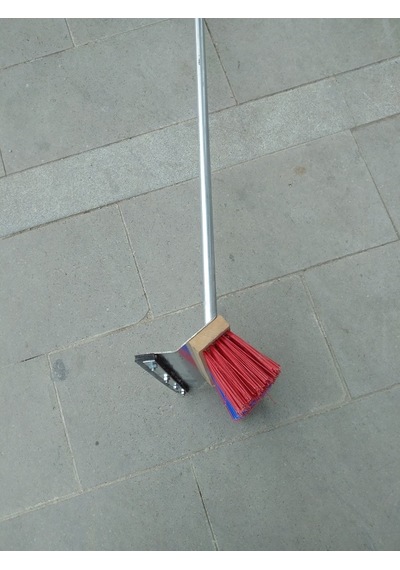 Metal Saplı Sert Pvc Kıllı Gelberili Alan Temizlik Fırçası
