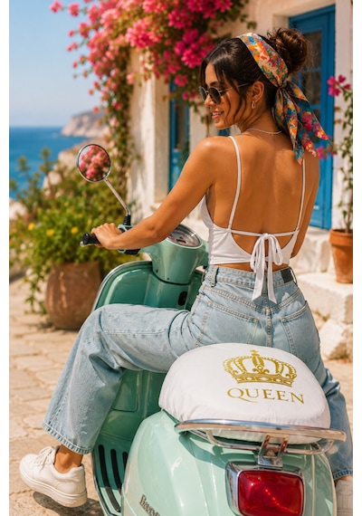 Queen Kadınlara Özel Universal Motor Sele Kılıfı Yıkanabilir Scooter Sele Örtüsü Beyaz
