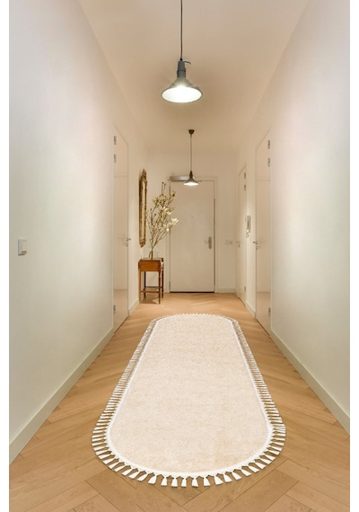 Vl Comfort Düz Saçaklı Peluş Düz Yolluk Bej Oval Vizon Ponpon