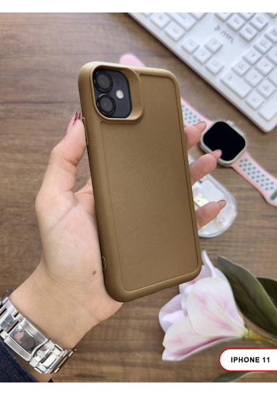 Apple iPhone 11 Uyumlu Kamera Korumalı Darbeye Dayanıklı Renk Atmayan Keep Silikon Kılıf Kahverengi