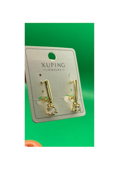 Xuping Altın Renginde Sallantılı Yıldız Detaylı Çelik Kadın Küpe