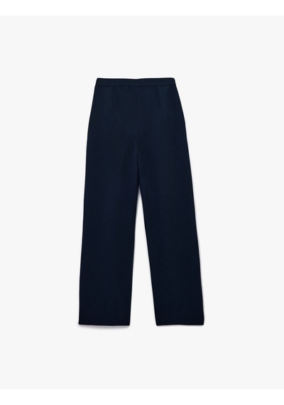 Koton Modal Kumaş Bol Kalıp Cepli Pile Detaylı Geniş Paça Pantolon Lacivert 5sak40300pw Lacivert Koton Modal Kumaş Bol Kalıp Cepli Pile Detaylı Geniş Paça Pantolon Lacivert 5sak40300pw Lacivert