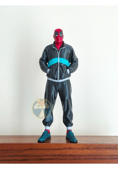 Urban Hero - Renkli Eşofmanlı Deadpool