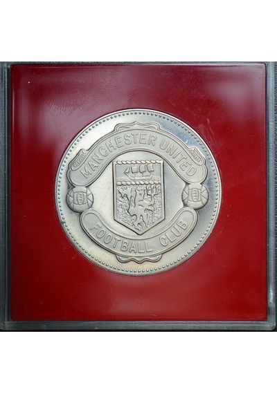 İngiltere - Manchester Futbol Kulübü Resmi Madalyon 1977-78 Orijinal Kutusunda 40 Mm Proof Baskı Çil.