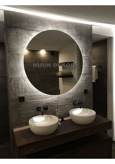 Nuun Dekor 70cm Trafolu Beyaz Ledli Dekoratif Ayna Duvar Aynası Banyo Aynası Beyaz