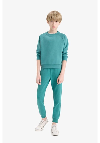 Defacto Bisiklet Yaka Basic Düz Okul Sweatshirt Erkek Çocuk E8415A825AU Yeşil Defacto Bisiklet Yaka Basic Düz Okul Sweatshirt Erkek Çocuk E8415A825AU Yeşil