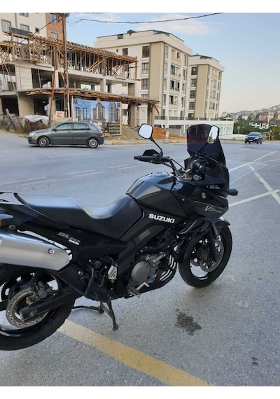 Motocam Suzuki V-strom Dl 650 Ön Cam 2004-2010 Model 45cm Siyah Renkli 4mm