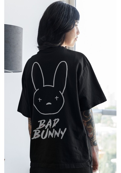 Sevbano Bad Bunny Rapper Şarkıcı Sırt Baskılı Unisex Oversize Tişört Siyah