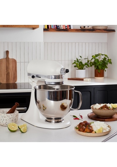 Kitchenaid Artisan 4.8 L Oynar Başlıklı Stand Mikser