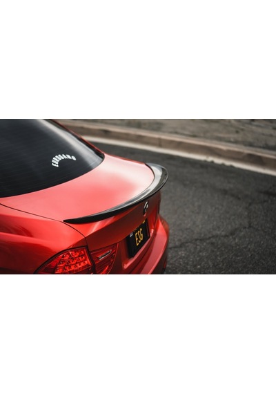 Bmw E90 Bagaj Üstü Spoiler Performans Spoyler 2005 - 2012 Parlak Siyah Boyalı