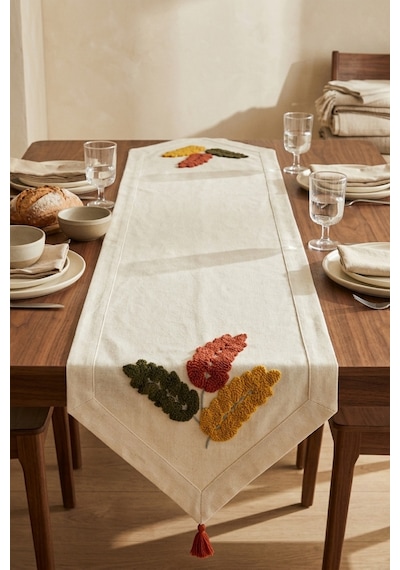 Autumn Leaf Punch Nakışlı Runner 40x130 Cm Pamuk Panama Keten Bej