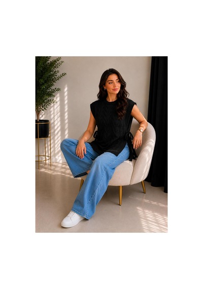 Hira Life Fashion Kadın Bisiklet Yaka Yanları Açık Bağcıklı Oversize Triko Süveter Siyah Siyah Hira Life Fashion Kadın Bisiklet Yaka Yanları Açık Bağcıklı Oversize Triko Süveter Siyah Siyah