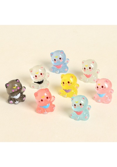 8 Adet Sailor Moon Ay Savaşçısı Luna Karanlıkta Parlayan Fosforlu Reçine Kedi Yavrusu Figürü Ay Sevimli Figür Trendy Yaratıcı Masaüstü Araba Torpido T